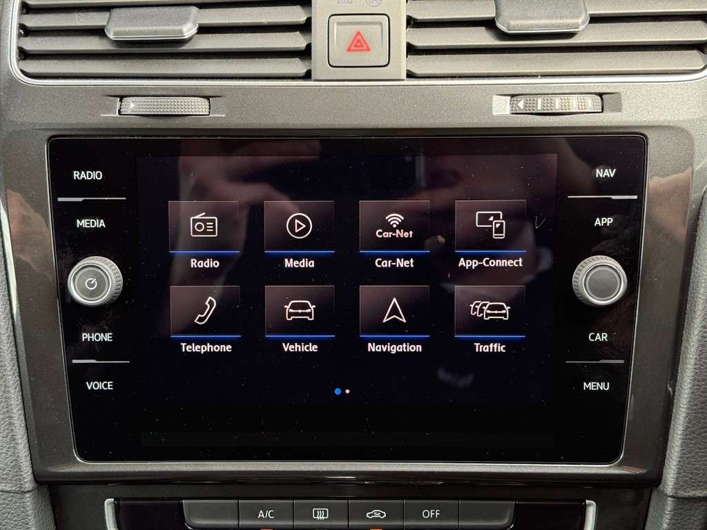 2018 VOLKSWAGEN GOLF 2018 VOLKSWAGEN GOLF