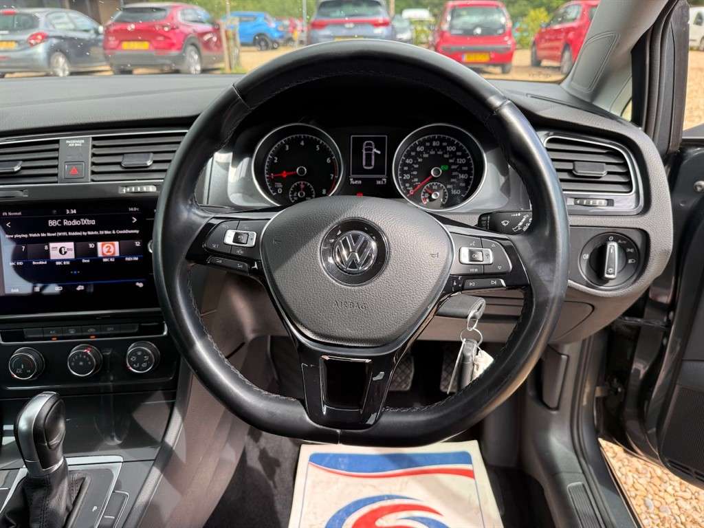2018 VOLKSWAGEN GOLF 2018 VOLKSWAGEN GOLF
