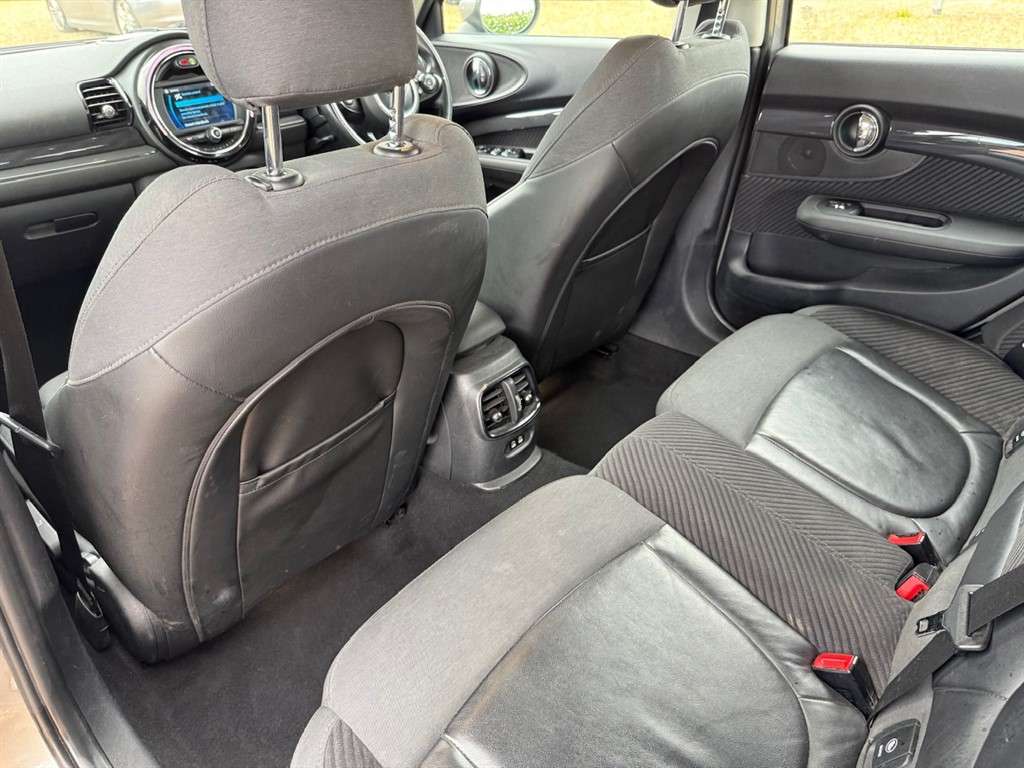 2018 MINI CLUBMAN 2018 MINI CLUBMAN