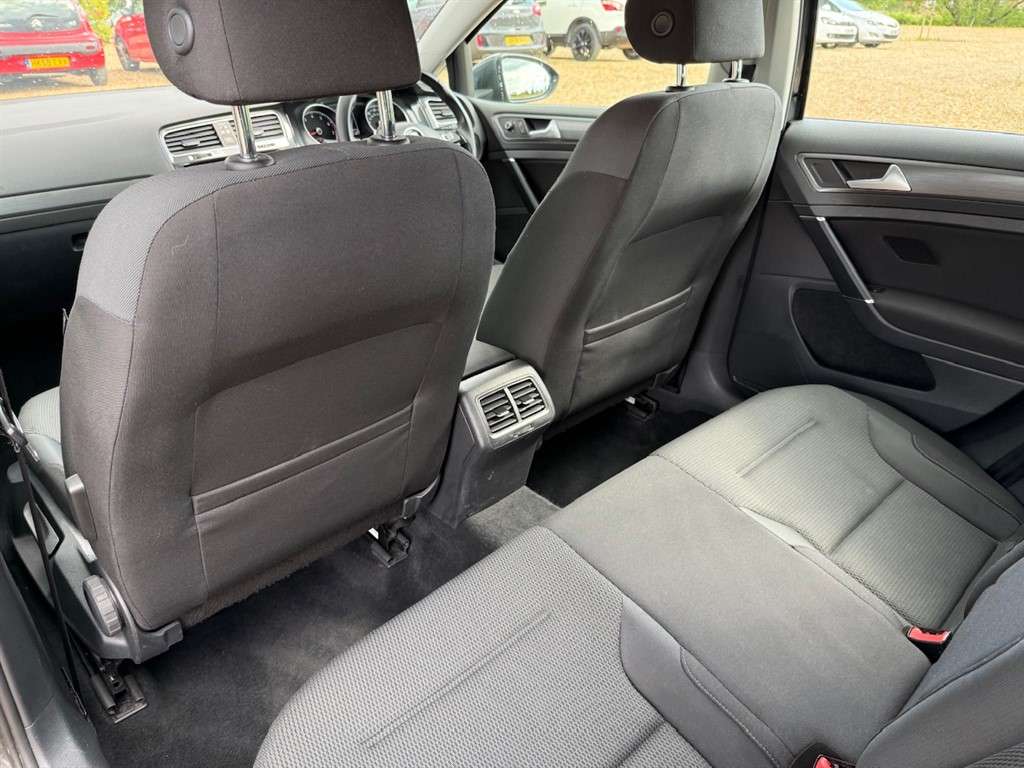 2018 VOLKSWAGEN GOLF 2018 VOLKSWAGEN GOLF