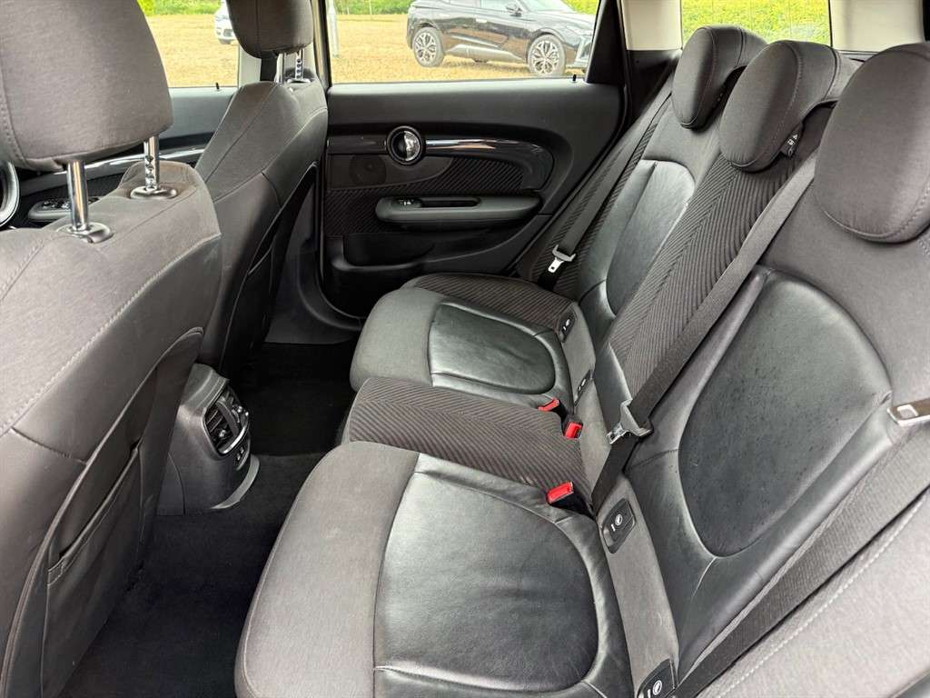 2018 MINI CLUBMAN 2018 MINI CLUBMAN