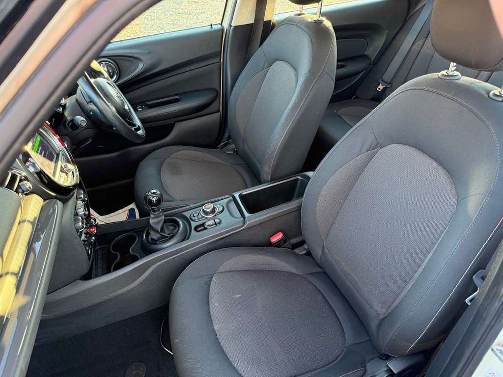 2019 MINI CLUBMAN 2019 MINI CLUBMAN