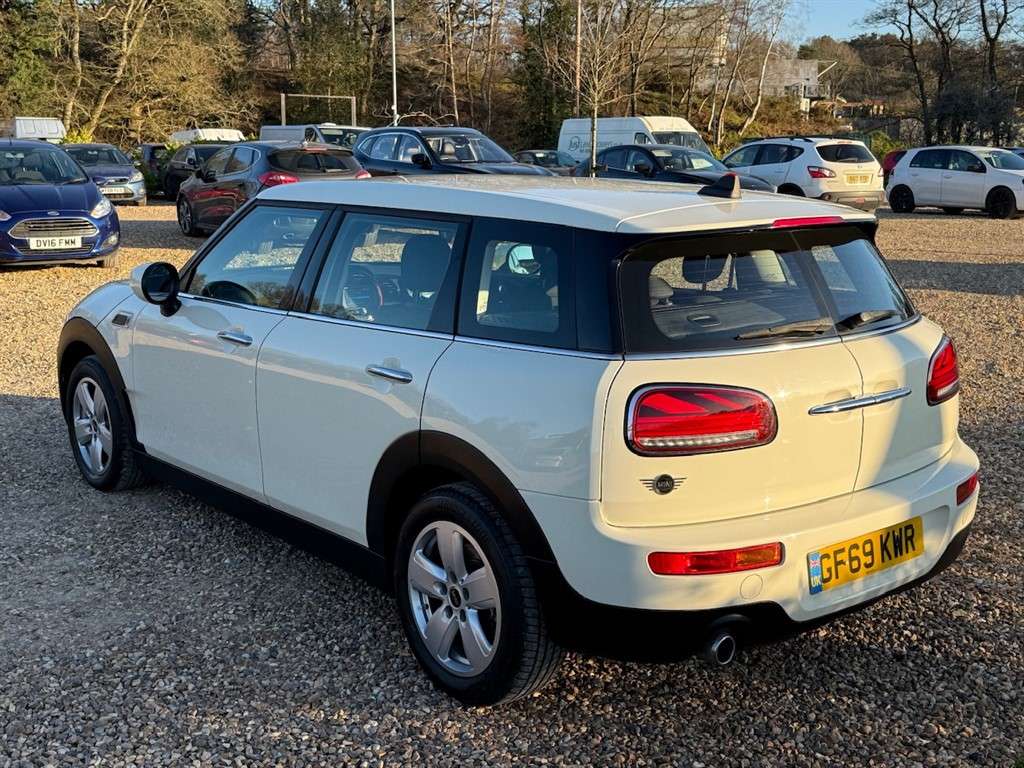 2019 MINI CLUBMAN 2019 MINI CLUBMAN