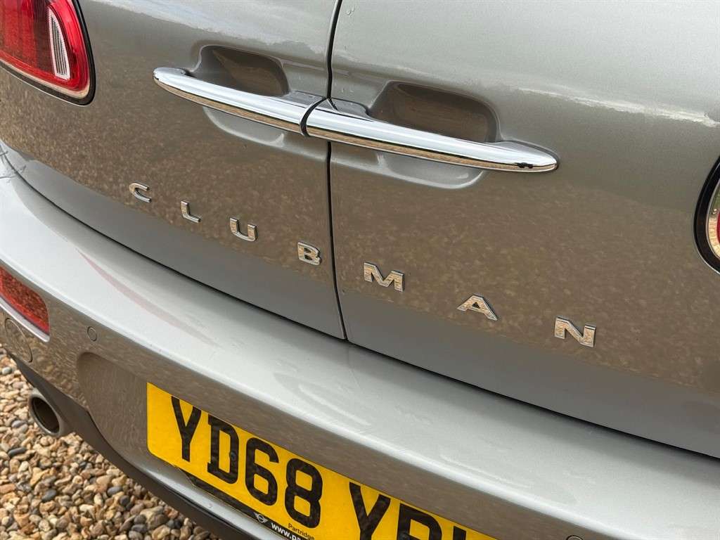 2018 MINI CLUBMAN 2018 MINI CLUBMAN