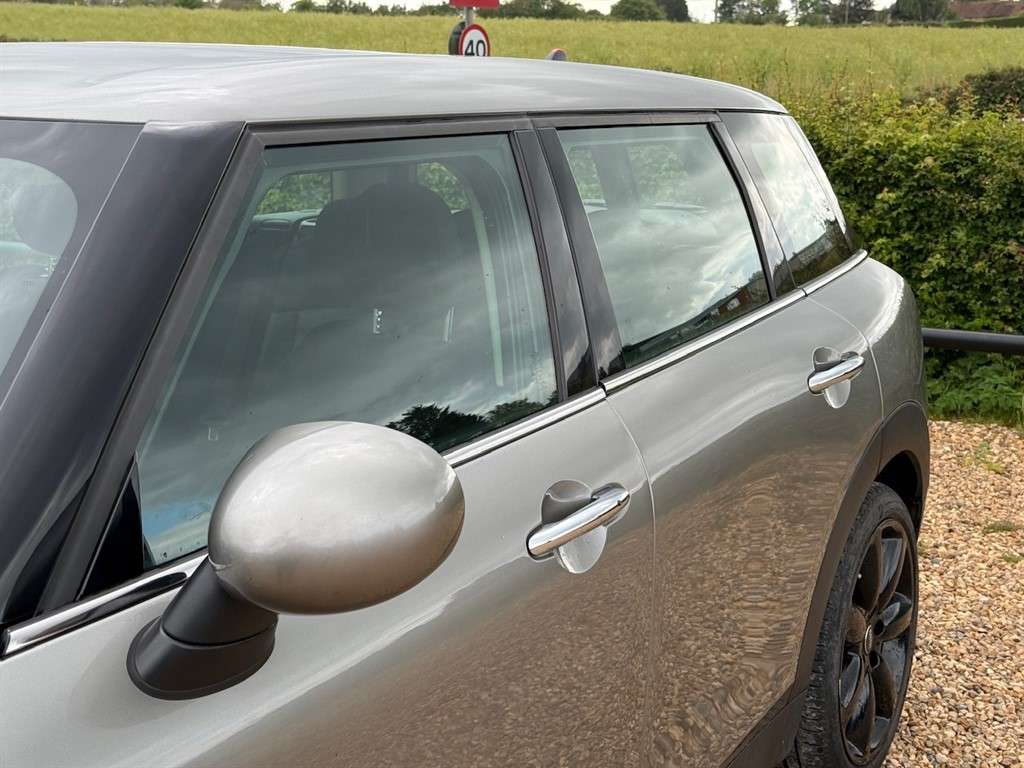 2018 MINI CLUBMAN 2018 MINI CLUBMAN