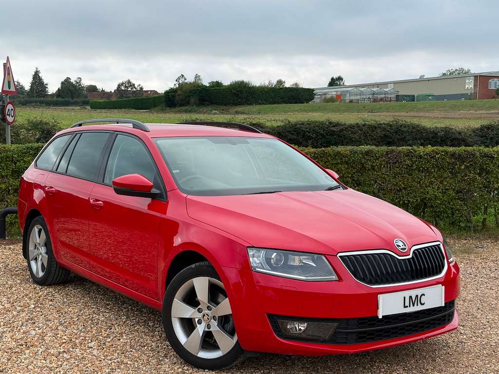 A 2017 SKODA OCTAVIA 1.4 TSI SE Sport Estate 5dr Petrol Manual Euro 6 ( A 2017 SKODA OCTAVIA 1.4 TSI SE Sport Estate 5dr Petrol Manual Euro 6 (