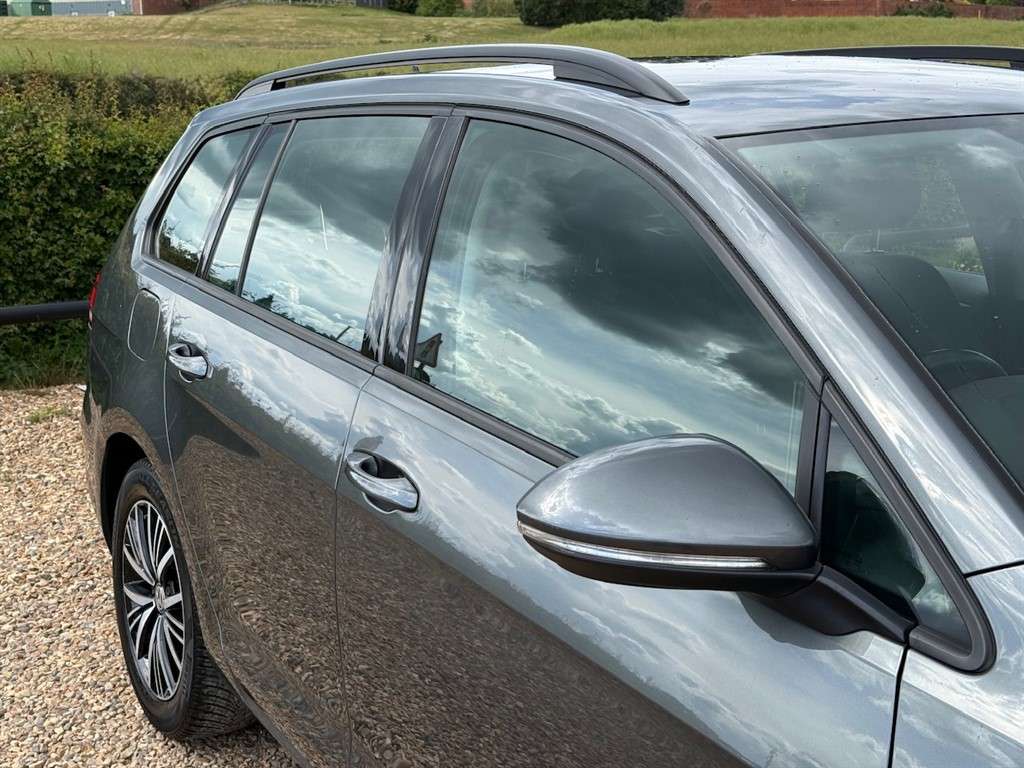 2018 VOLKSWAGEN GOLF 2018 VOLKSWAGEN GOLF