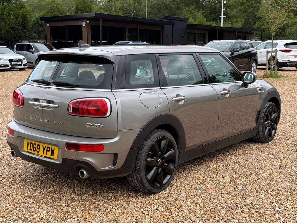 2018 MINI CLUBMAN 2018 MINI CLUBMAN