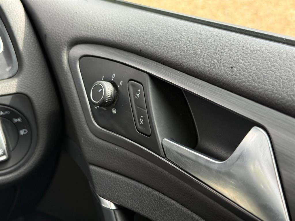 2018 VOLKSWAGEN GOLF 2018 VOLKSWAGEN GOLF