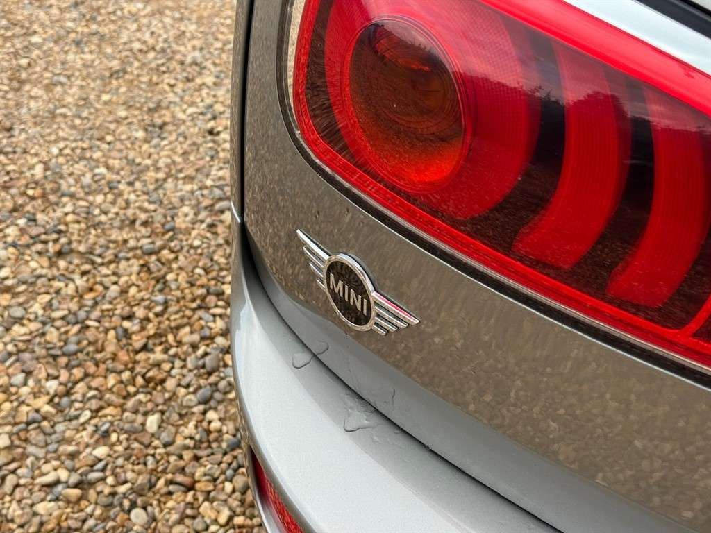 2018 MINI CLUBMAN 2018 MINI CLUBMAN