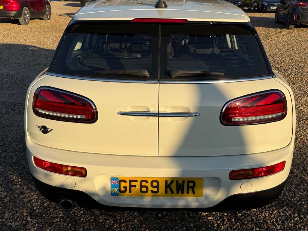 2019 MINI CLUBMAN 2019 MINI CLUBMAN