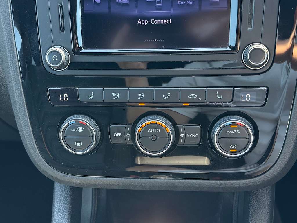 2016 VOLKSWAGEN SCIROCCO 2016 VOLKSWAGEN SCIROCCO