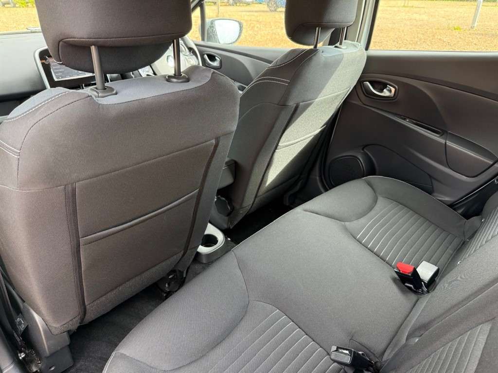 2015 RENAULT CLIO 2015 RENAULT CLIO