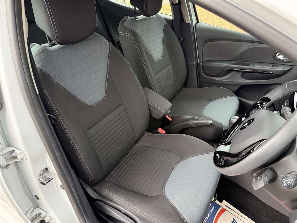 2015 RENAULT CLIO 2015 RENAULT CLIO