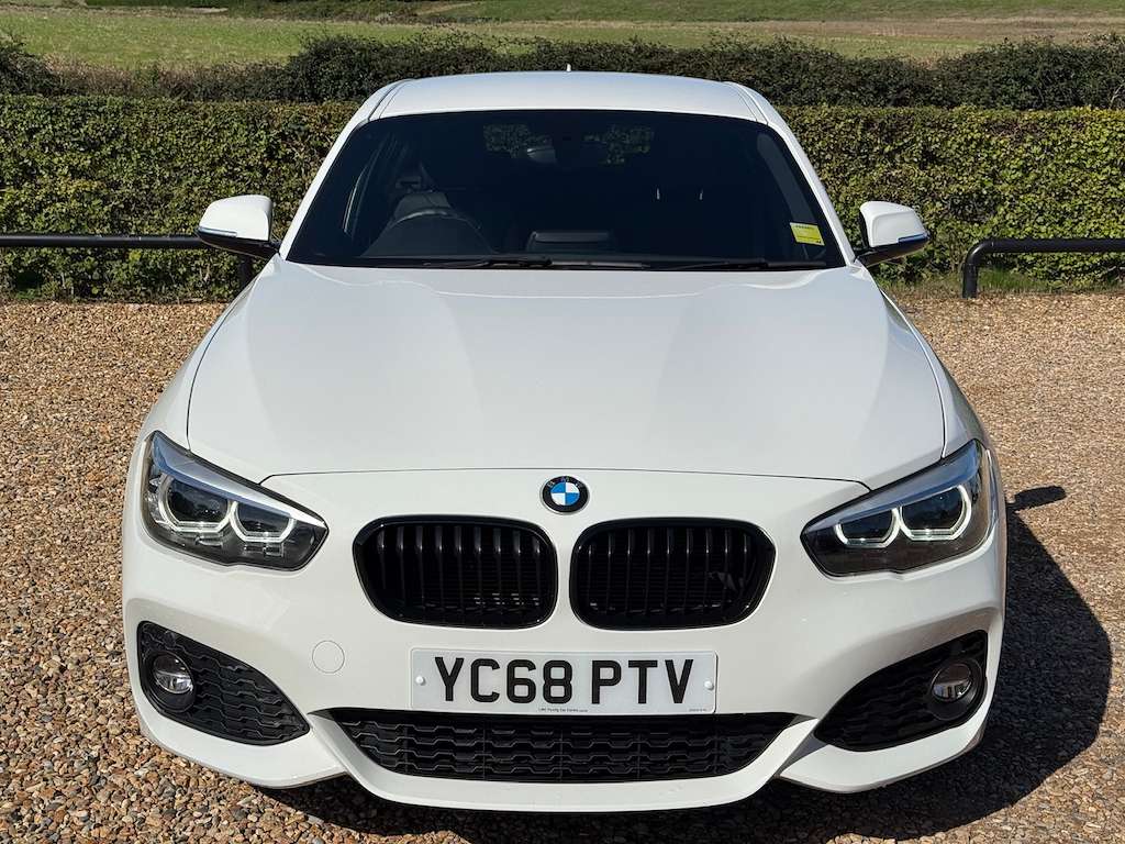 A 2019 BMW 1 SERIES 1.5 116d M Sport Shadow Edition Hatchback 5dr Dies A 2019 BMW 1 SERIES 1.5 116d M Sport Shadow Edition Hatchback 5dr Dies
