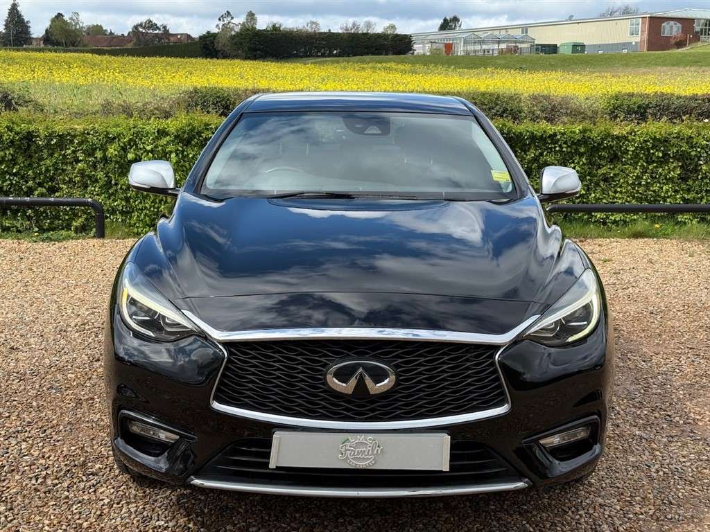 A 2018 INFINITI Q30 2.2d Premium InTouch Hatchback 5dr Diesel DCT Euro A 2018 INFINITI Q30 2.2d Premium InTouch Hatchback 5dr Diesel DCT Euro