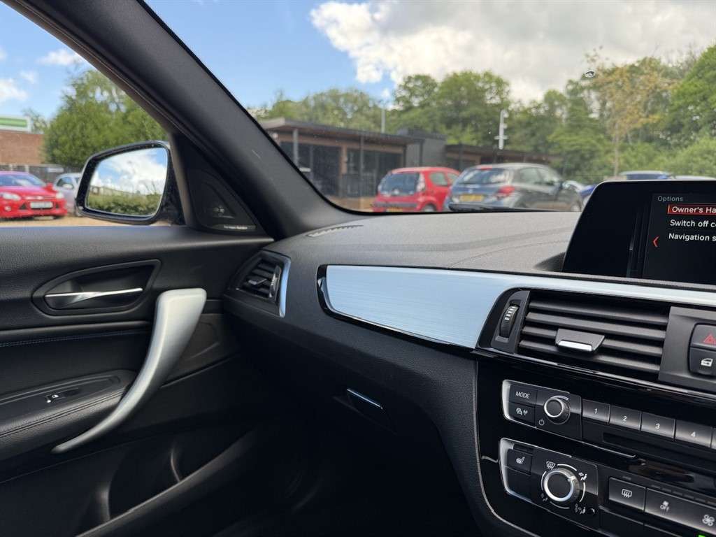 2018 BMW 1 SERIES 2018 BMW 1 SERIES