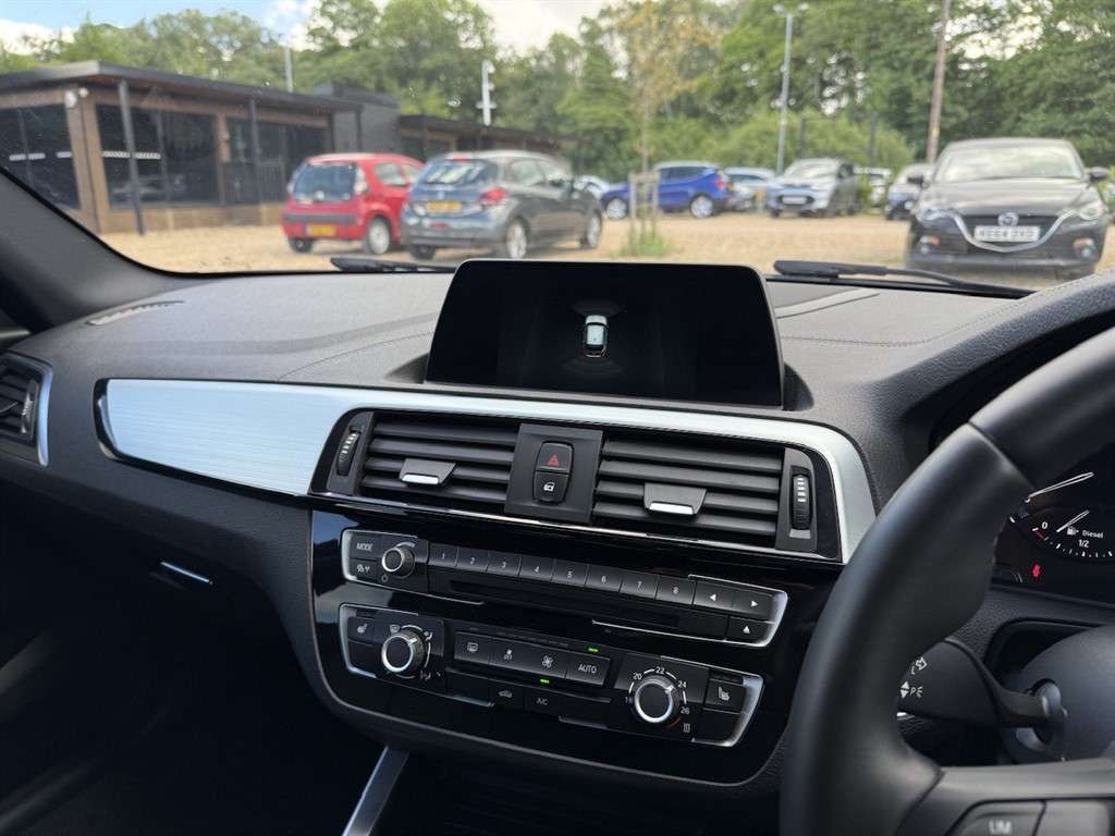 2018 BMW 1 SERIES 2018 BMW 1 SERIES