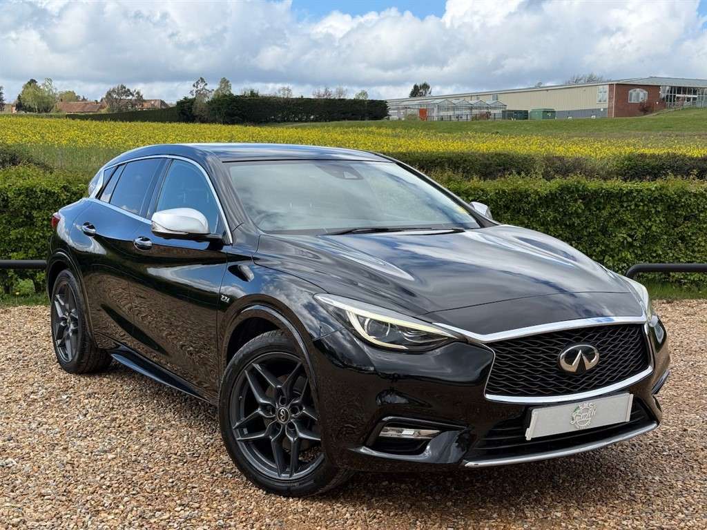 A 2018 INFINITI Q30 2.2d Premium InTouch Hatchback 5dr Diesel DCT Euro A 2018 INFINITI Q30 2.2d Premium InTouch Hatchback 5dr Diesel DCT Euro