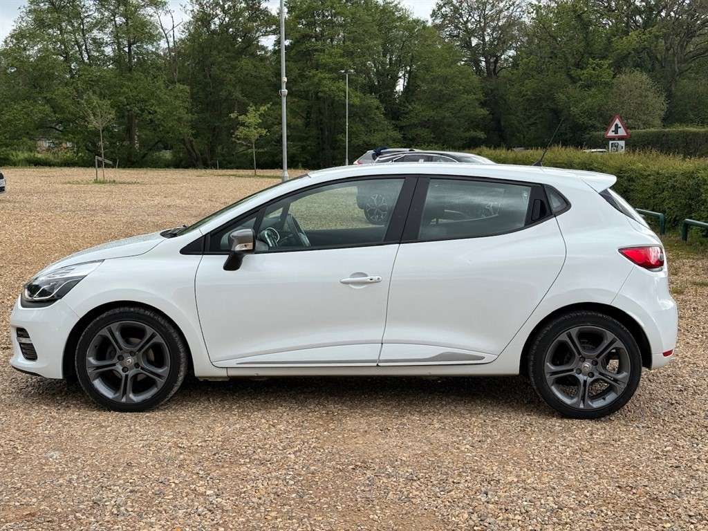 2015 RENAULT CLIO 2015 RENAULT CLIO