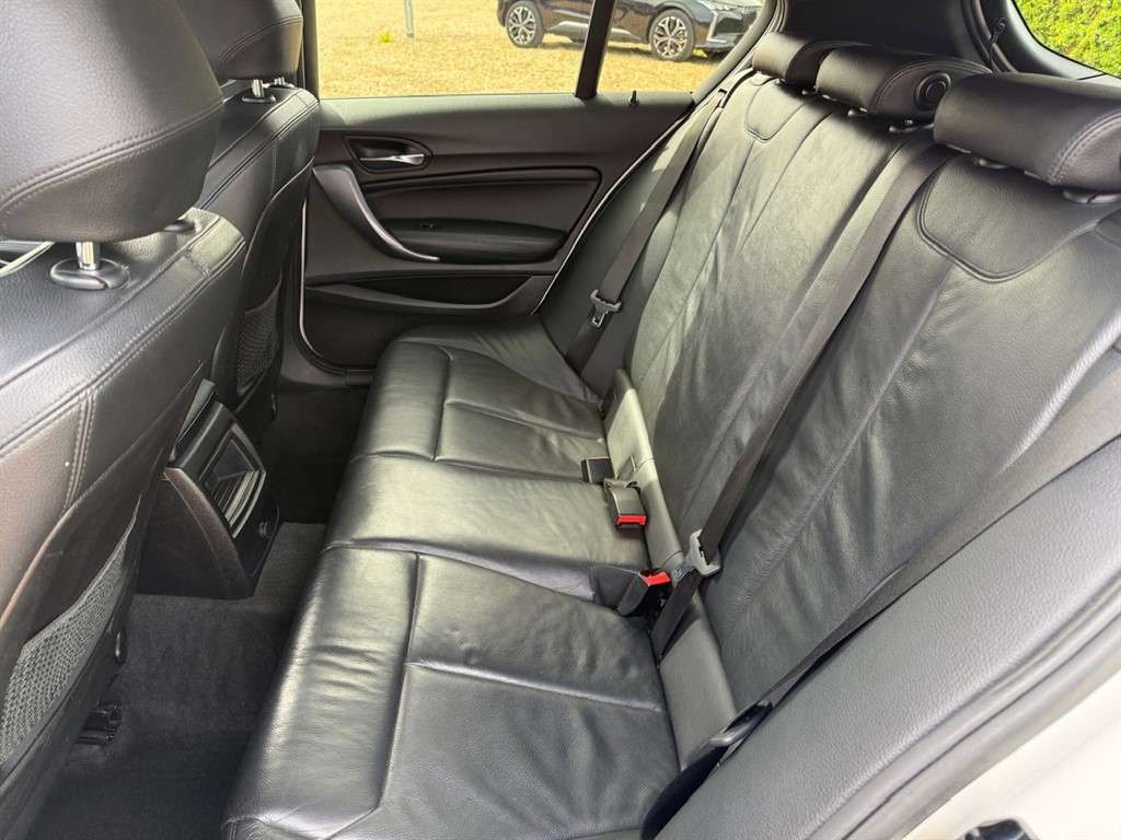 2018 BMW 1 SERIES 2018 BMW 1 SERIES