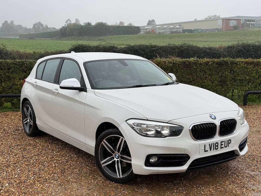 A 2018 BMW 1 SERIES 2.0 118d Sport Hatchback 5dr Diesel Auto Euro 6 (s A 2018 BMW 1 SERIES 2.0 118d Sport Hatchback 5dr Diesel Auto Euro 6 (s