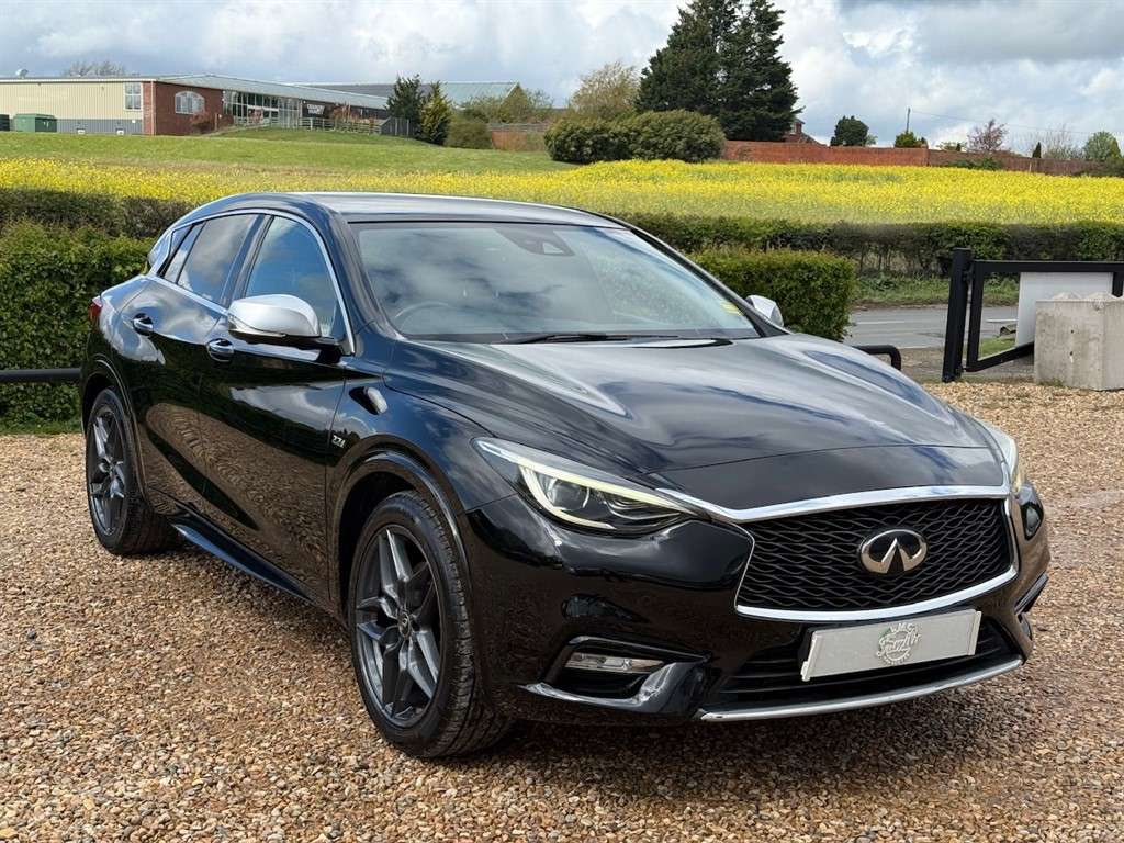 A 2018 INFINITI Q30 2.2d Premium InTouch Hatchback 5dr Diesel DCT Euro A 2018 INFINITI Q30 2.2d Premium InTouch Hatchback 5dr Diesel DCT Euro