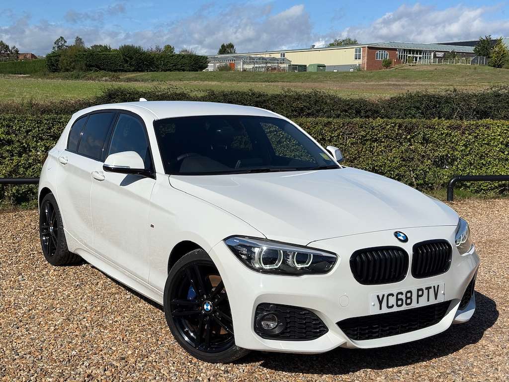 A 2019 BMW 1 SERIES 1.5 116d M Sport Shadow Edition Hatchback 5dr Dies A 2019 BMW 1 SERIES 1.5 116d M Sport Shadow Edition Hatchback 5dr Dies