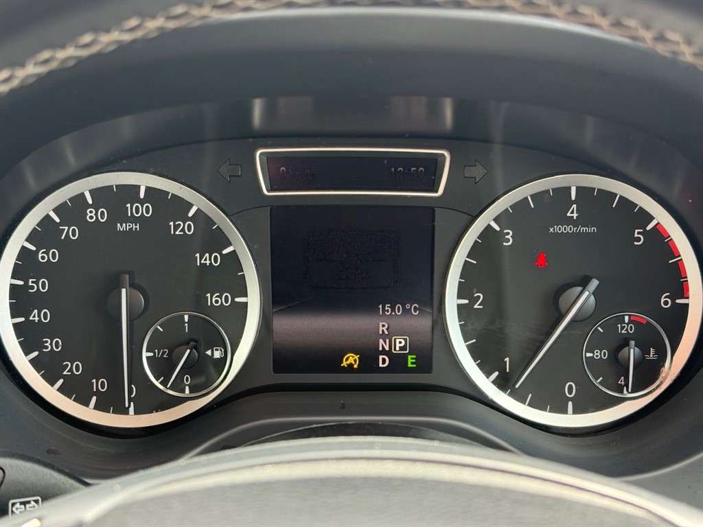 2018 INFINITI Q30 2018 INFINITI Q30