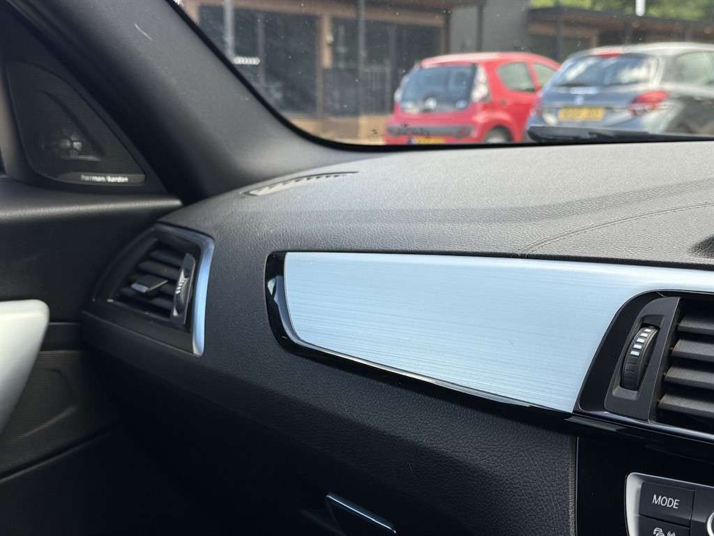 2018 BMW 1 SERIES 2018 BMW 1 SERIES