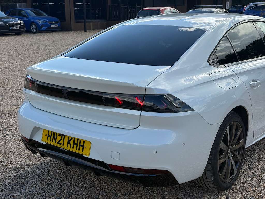 2021 PEUGEOT 508 2021 PEUGEOT 508