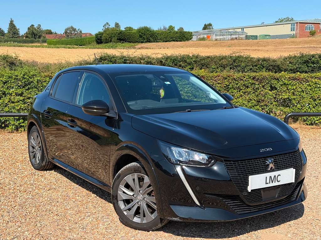A 2020 PEUGEOT E-208 50kWh Allure Hatchback 5dr Electric Auto (136 ps) A 2020 PEUGEOT E-208 50kWh Allure Hatchback 5dr Electric Auto (136 ps)