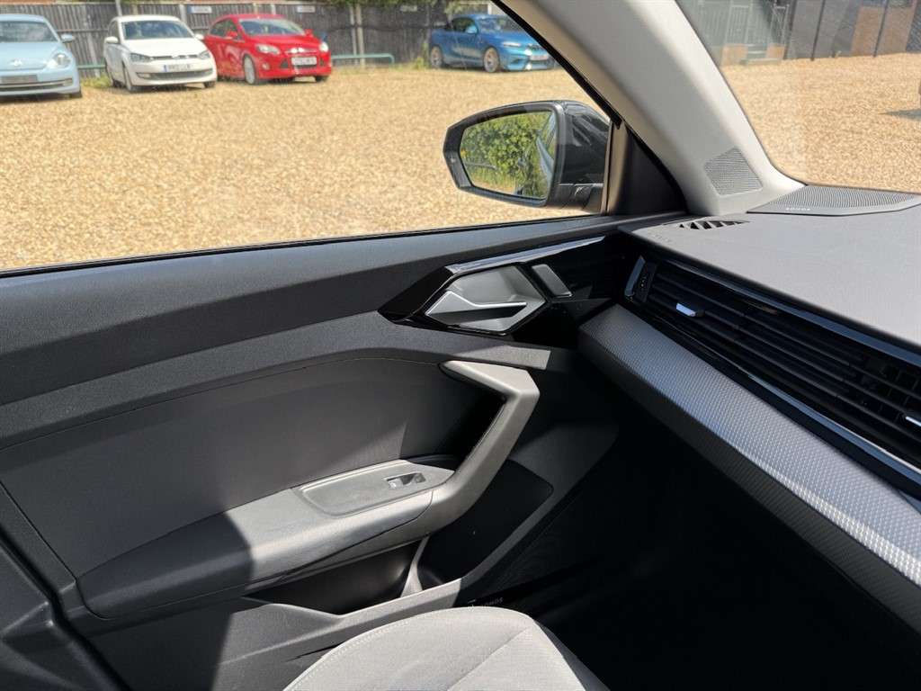 2022 AUDI A1 2022 AUDI A1