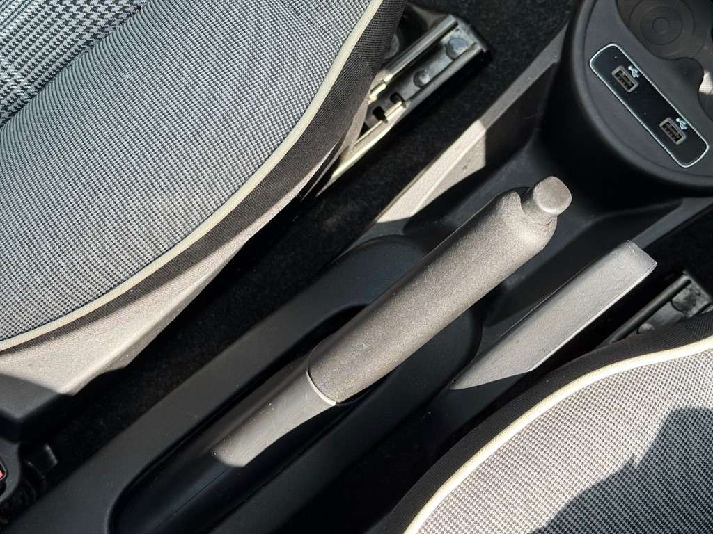 2021 FIAT 500 2021 FIAT 500