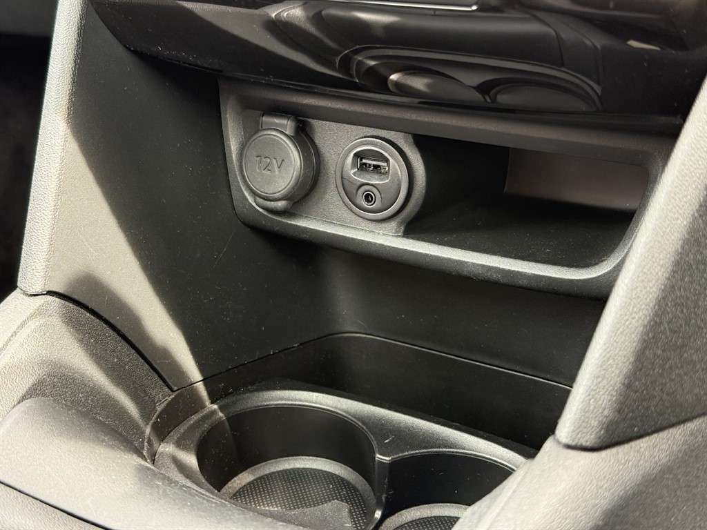 2018 PEUGEOT 208 2018 PEUGEOT 208