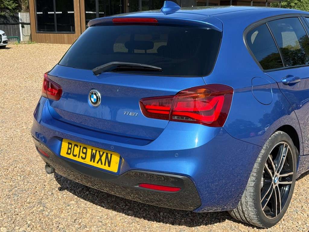 2019 BMW 1 SERIES 2019 BMW 1 SERIES