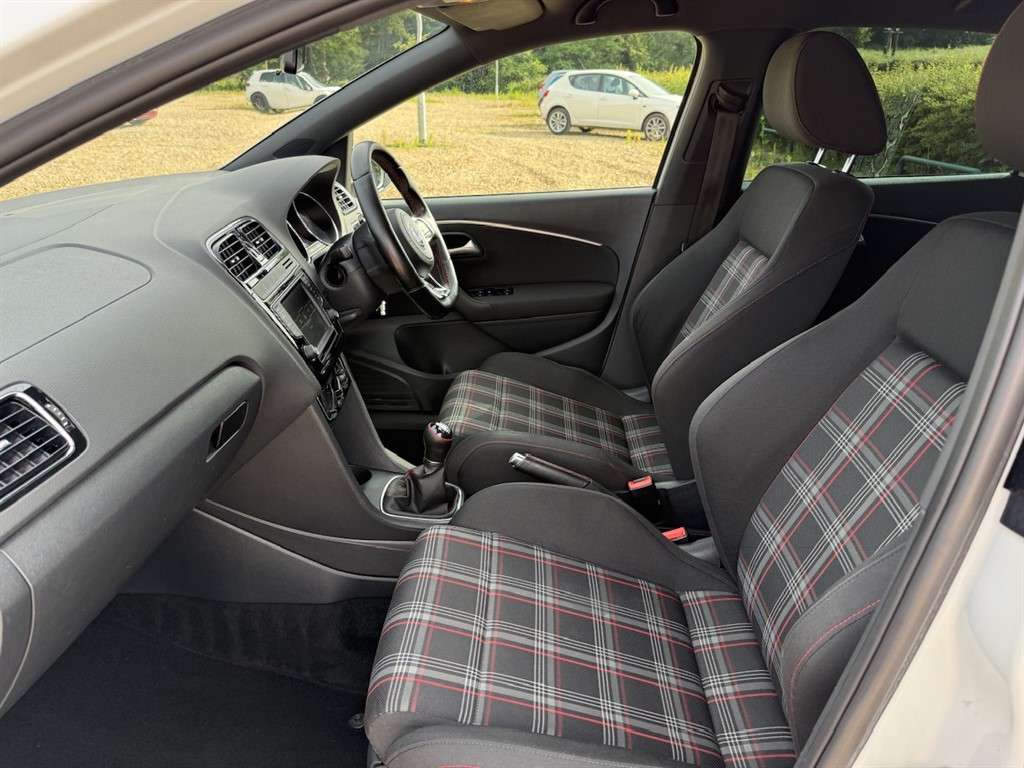 2016 VOLKSWAGEN POLO 2016 VOLKSWAGEN POLO