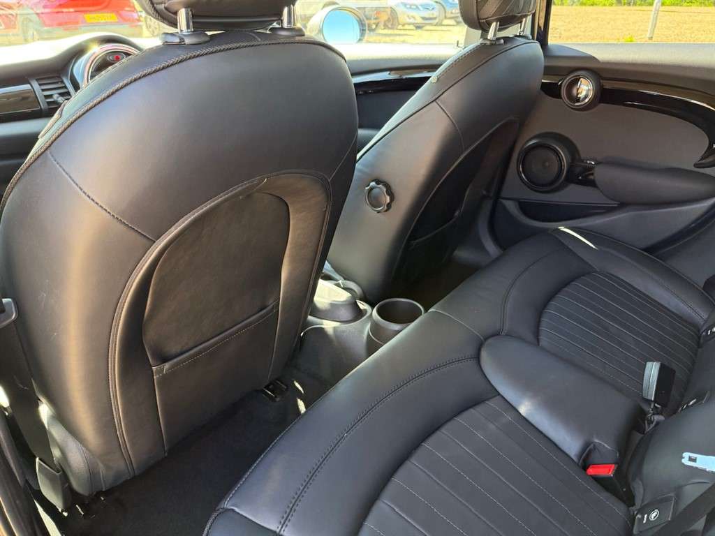 2018 MINI HATCH 2018 MINI HATCH