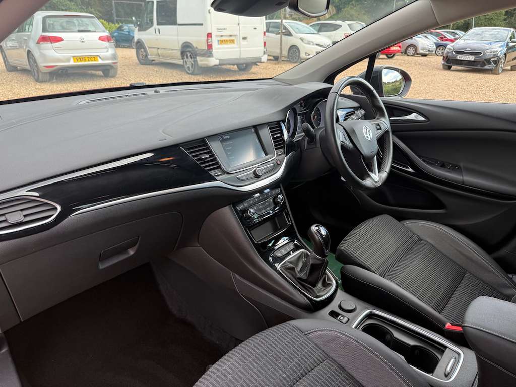 2021 VAUXHALL ASTRA 2021 VAUXHALL ASTRA