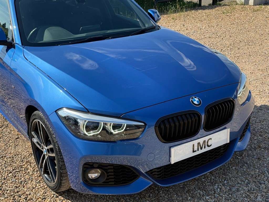 A 2019 BMW 1 SERIES 1.5 118i GPF M Sport Shadow Edition Hatchback 5dr A 2019 BMW 1 SERIES 1.5 118i GPF M Sport Shadow Edition Hatchback 5dr