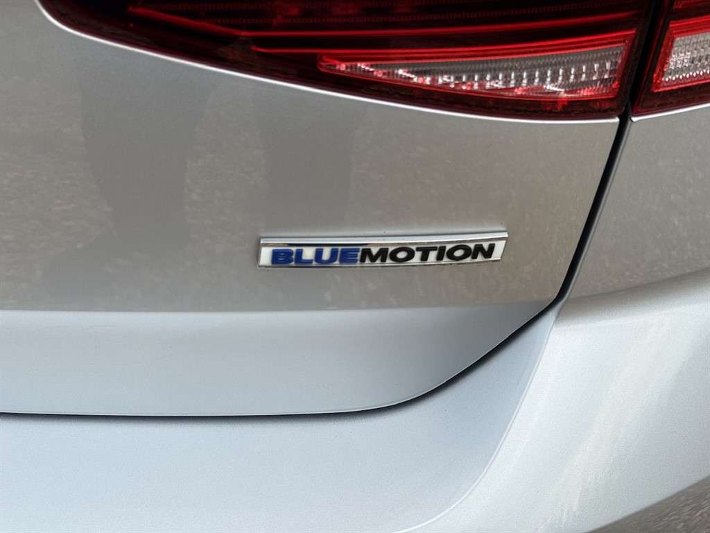 2019 VOLKSWAGEN GOLF 2019 VOLKSWAGEN GOLF