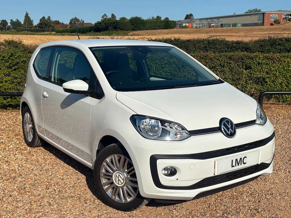 A 2021 VOLKSWAGEN UP 1.0 Hatchback 3dr Petrol Manual Euro 6 (s/s) (65 p A 2021 VOLKSWAGEN UP 1.0 Hatchback 3dr Petrol Manual Euro 6 (s/s) (65 p