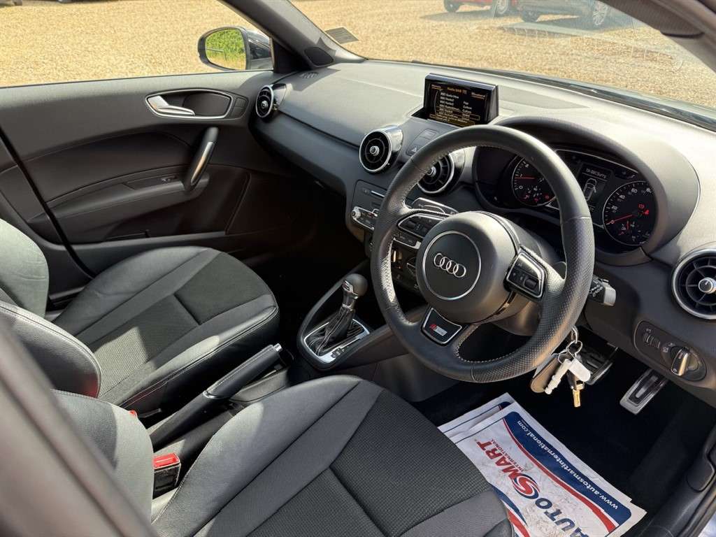 2017 AUDI A1 2017 AUDI A1