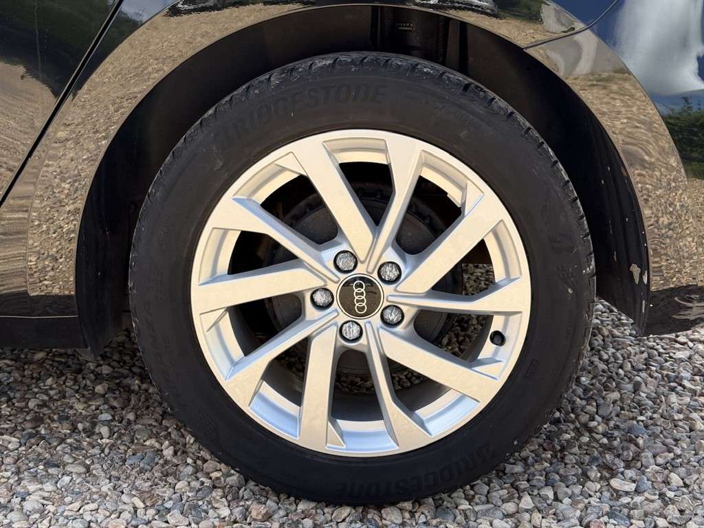 2022 AUDI A1 2022 AUDI A1
