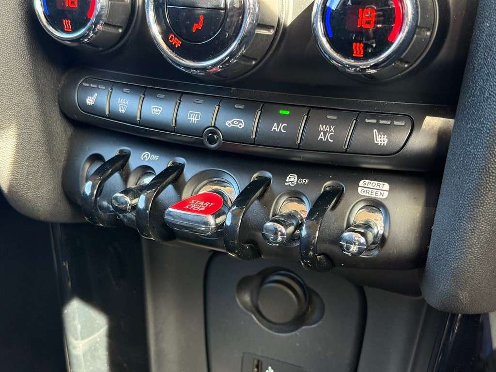 2018 MINI HATCH 2018 MINI HATCH