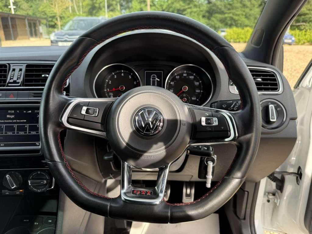2016 VOLKSWAGEN POLO 2016 VOLKSWAGEN POLO