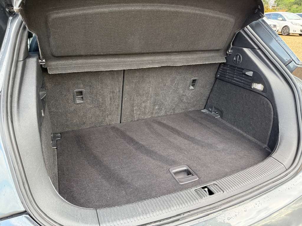 2016 AUDI A1 2016 AUDI A1