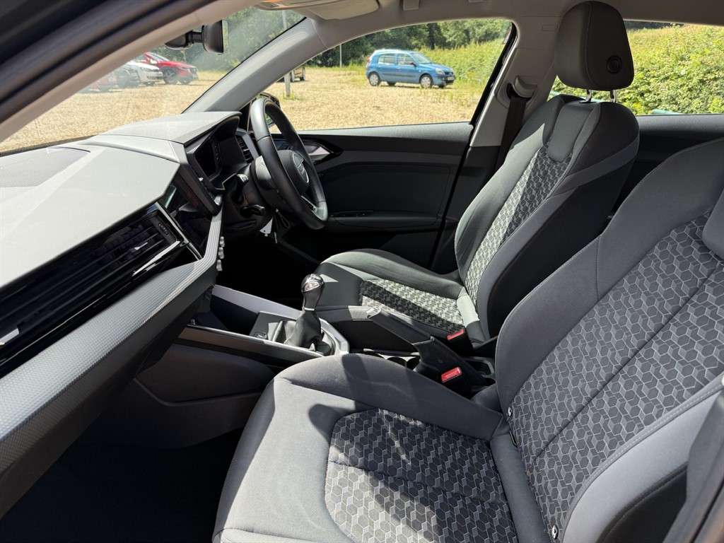 2022 AUDI A1 2022 AUDI A1