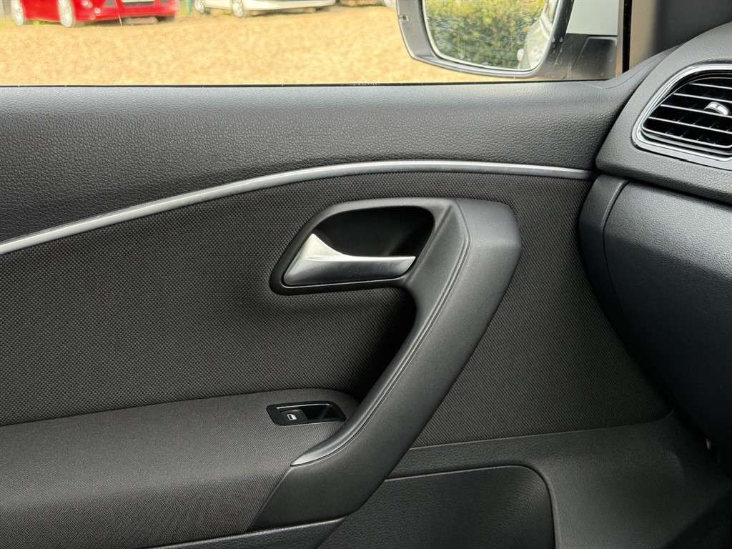 2016 VOLKSWAGEN POLO 2016 VOLKSWAGEN POLO