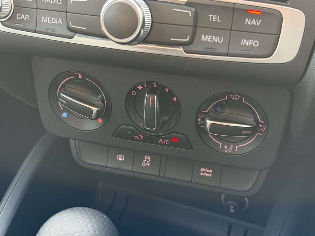2017 AUDI A1 2017 AUDI A1